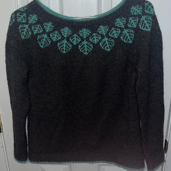 Vintage Hand Knit Gray Crew Neck 100% Wool 3/4 Length Sleeve Sweater w Leaves - Picture 3 of 6